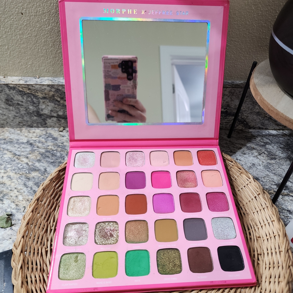 Jeffree Star Eyeshadow Palette - Vibrant Color Collection